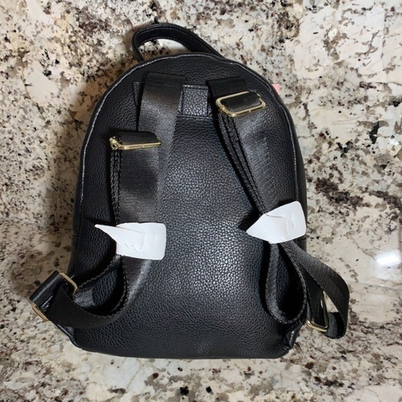 NWT JUICY COUTURE BLACK PULL OUT POUCH BACKPACK